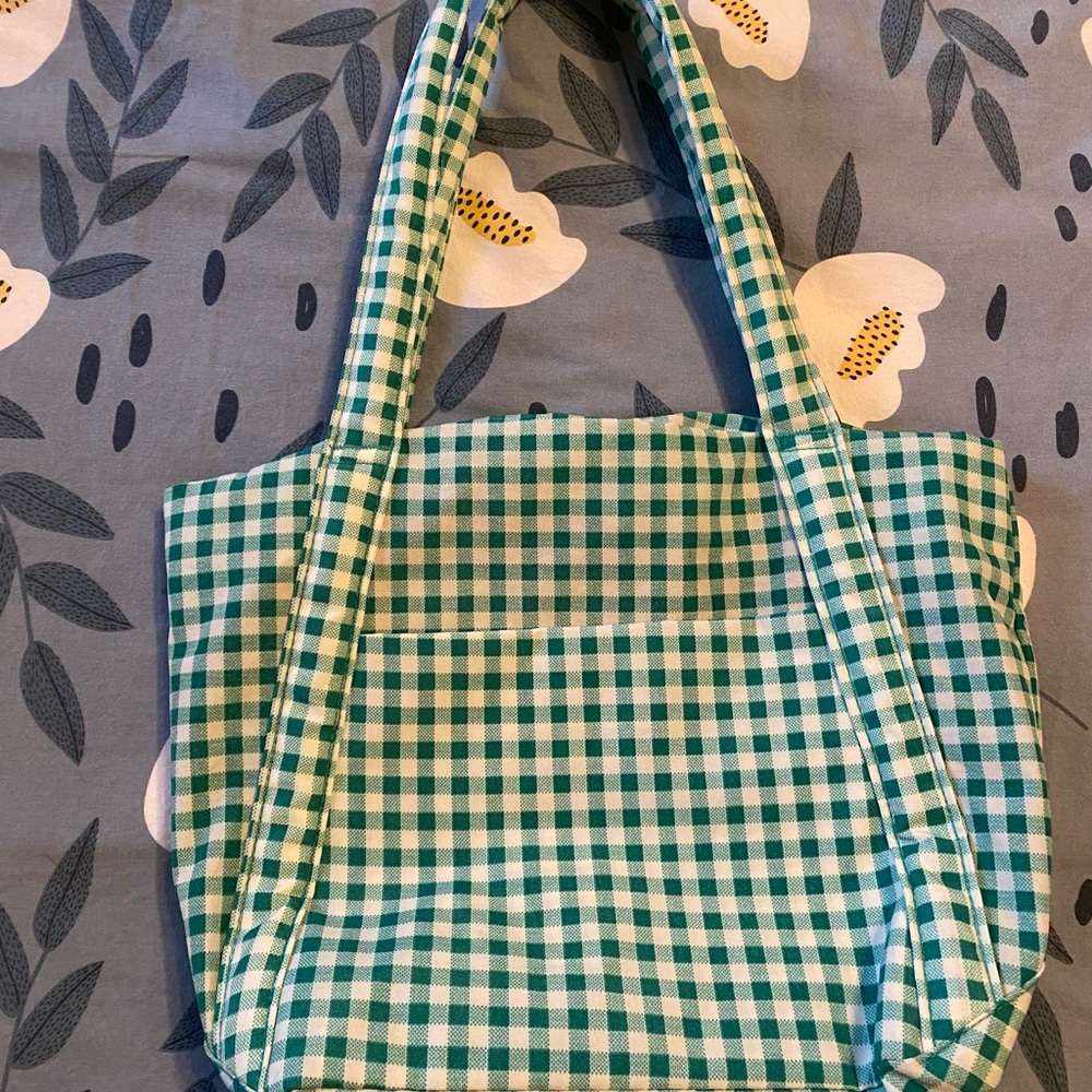 Baggu green gingham mini cloud bag- like new